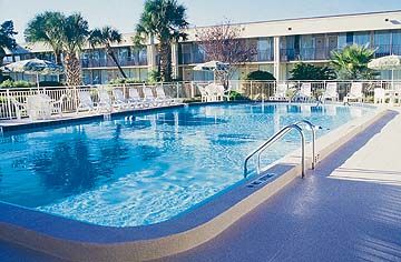 Ramada Speedway Daytona Hotel เดย์โทนาบีช ภายนอก รูปภาพ